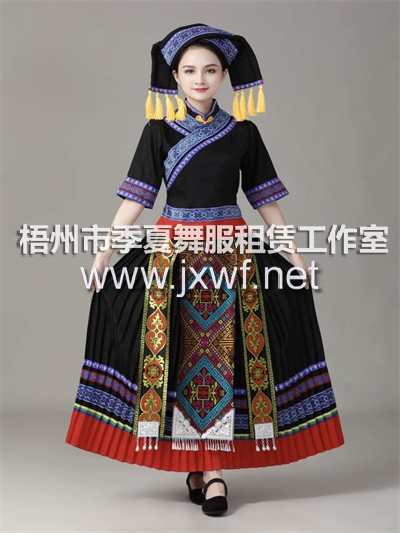 M2037广西壮族服民族服装女三月三刺绣苗族舞蹈服土家族服饰葫芦丝表演服